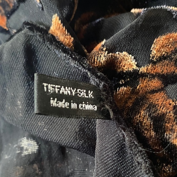 Vintage Silk Floral Scarf - Picture 11 of 11